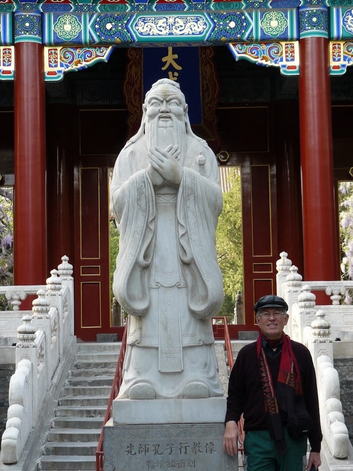 Statue des Meisters Konfuzius in Beijing, 2009